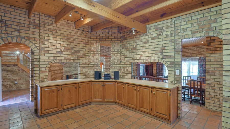 4 Bedroom Property for Sale in Waagfontein North West